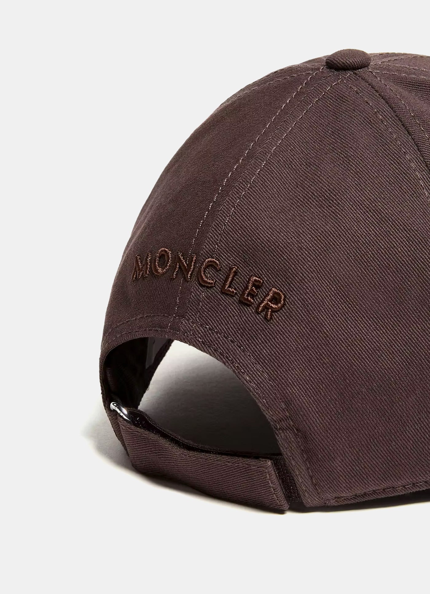 Gorra de beisbol con logo