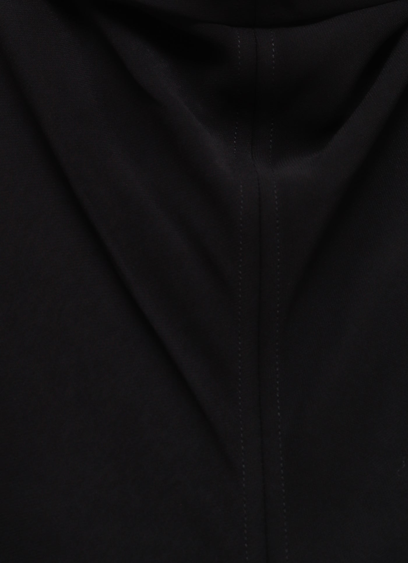 Vestido con lazada en el cuello