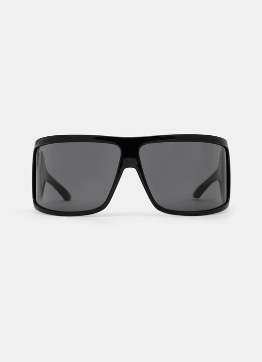 Gafas de sol con montura tipo máscara