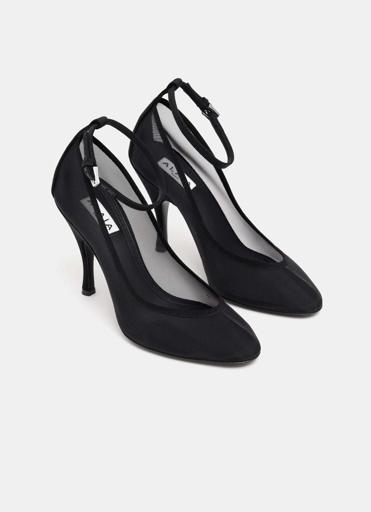 Zapato de salón de rejilla