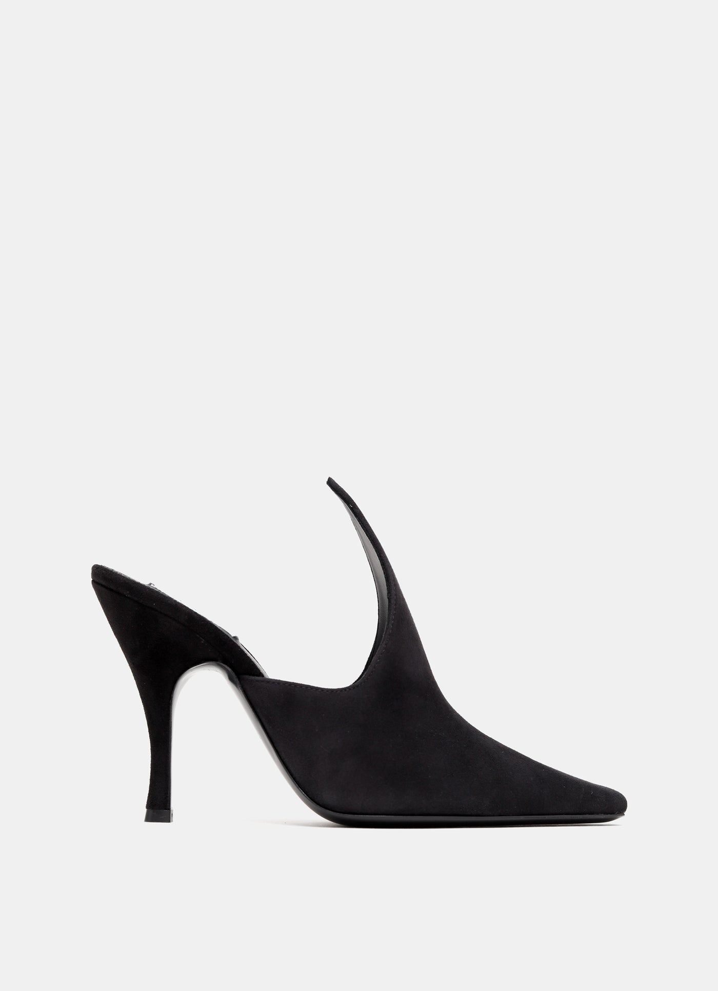 Mules Court de ante