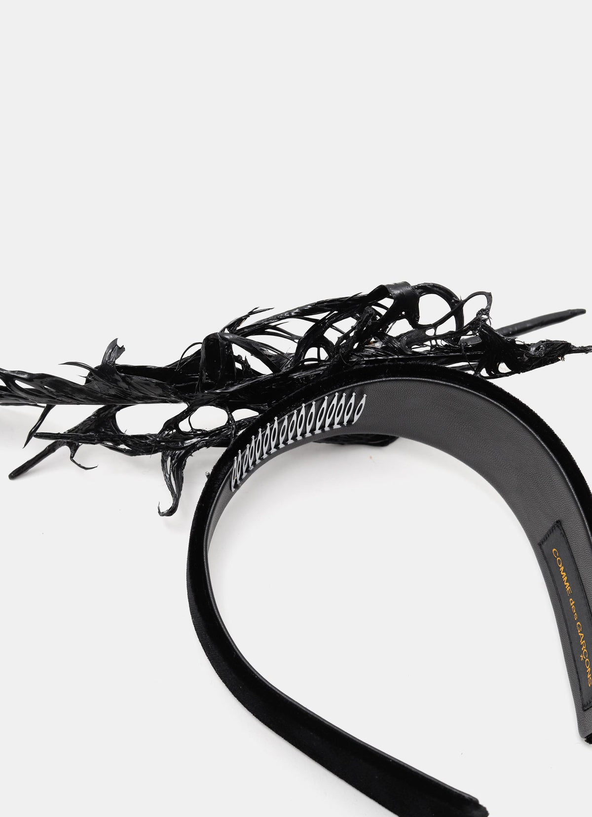 Diadema con detalle