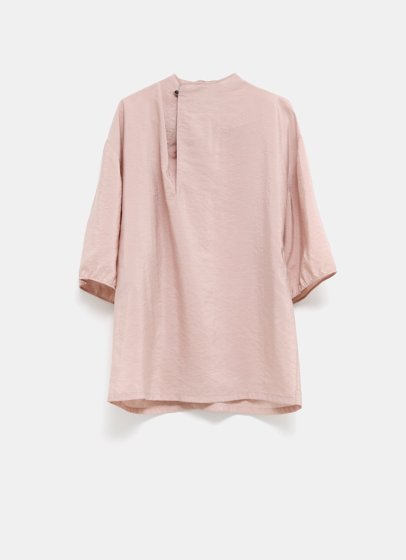 Top con cuello asimétrico