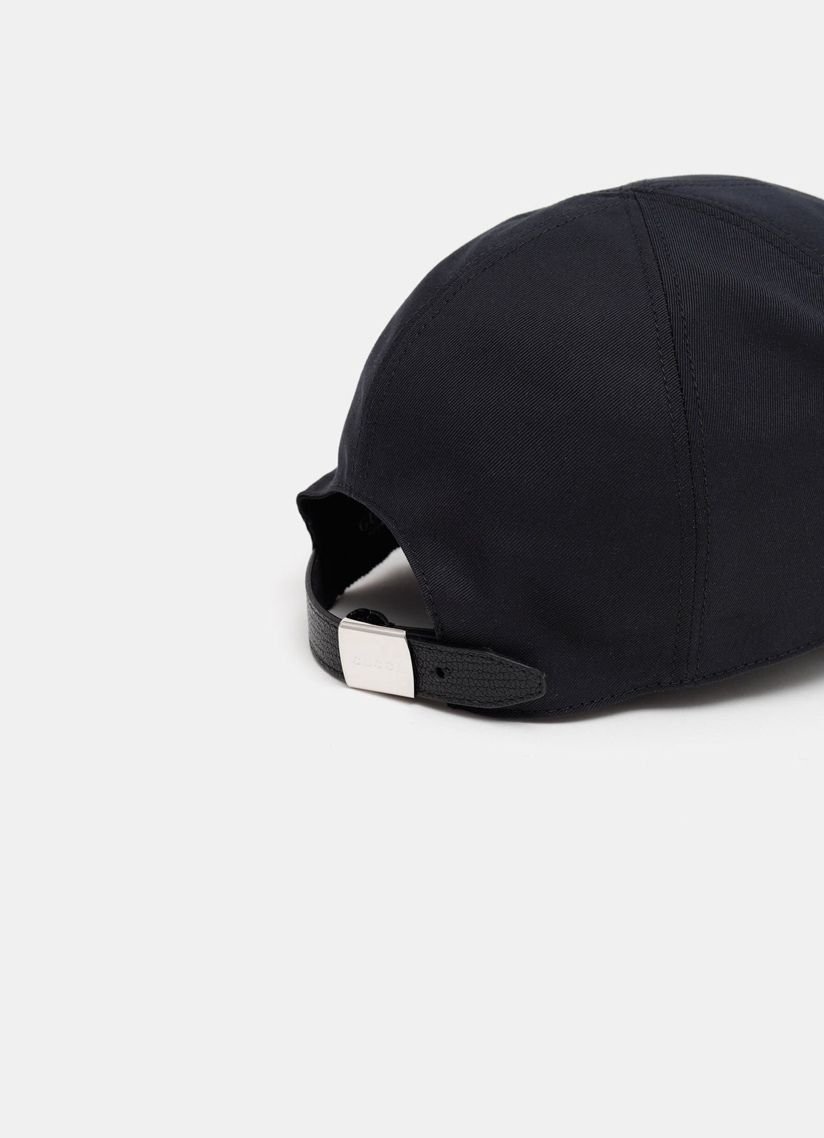 Gorra con logo bordado y detalle GG